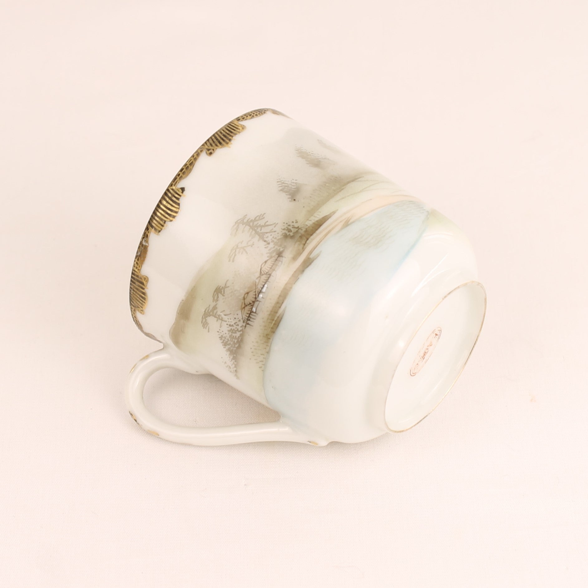 Japanse Handbeschilderde Eggshell Porseleinen Kop en Schotels | Set van 3 | EADES | ca. 1920-1935