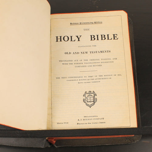 A.J. Holman Pronouncing Holy Bible | King James Version ca. 1934-1936 | Goudsnede