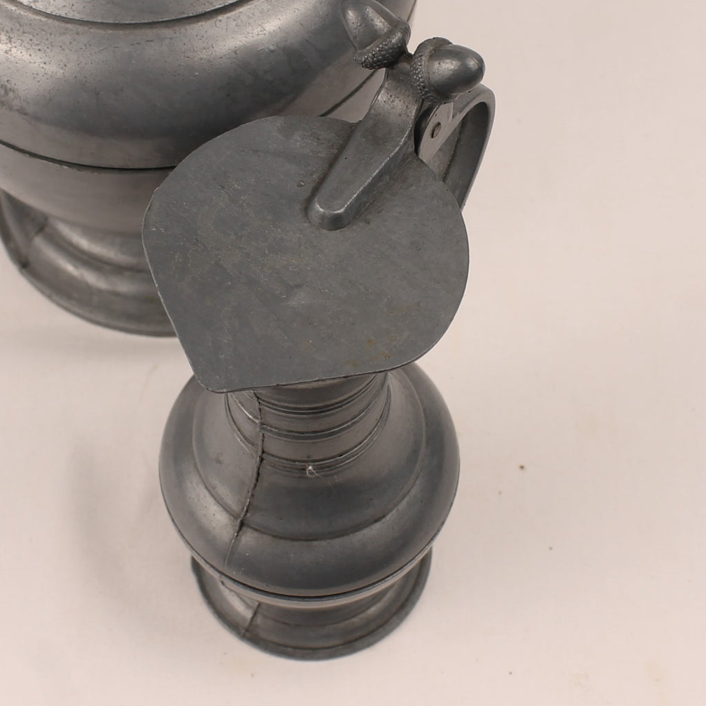 Tinnen schenkkannen met scharnierdeksel (Set van 2) | Decoratief Europees pewter | 25 & 14,5 cm