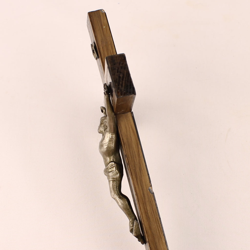 Centraal-Europees Katholiek Crucifix met Metalen Corpus | Houten Wandkruis | ca. 1900