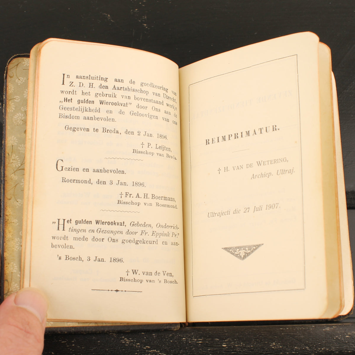 L'Encensoir d'Or - Fr. Eppink - Livre de prières ancien en cuir 1907