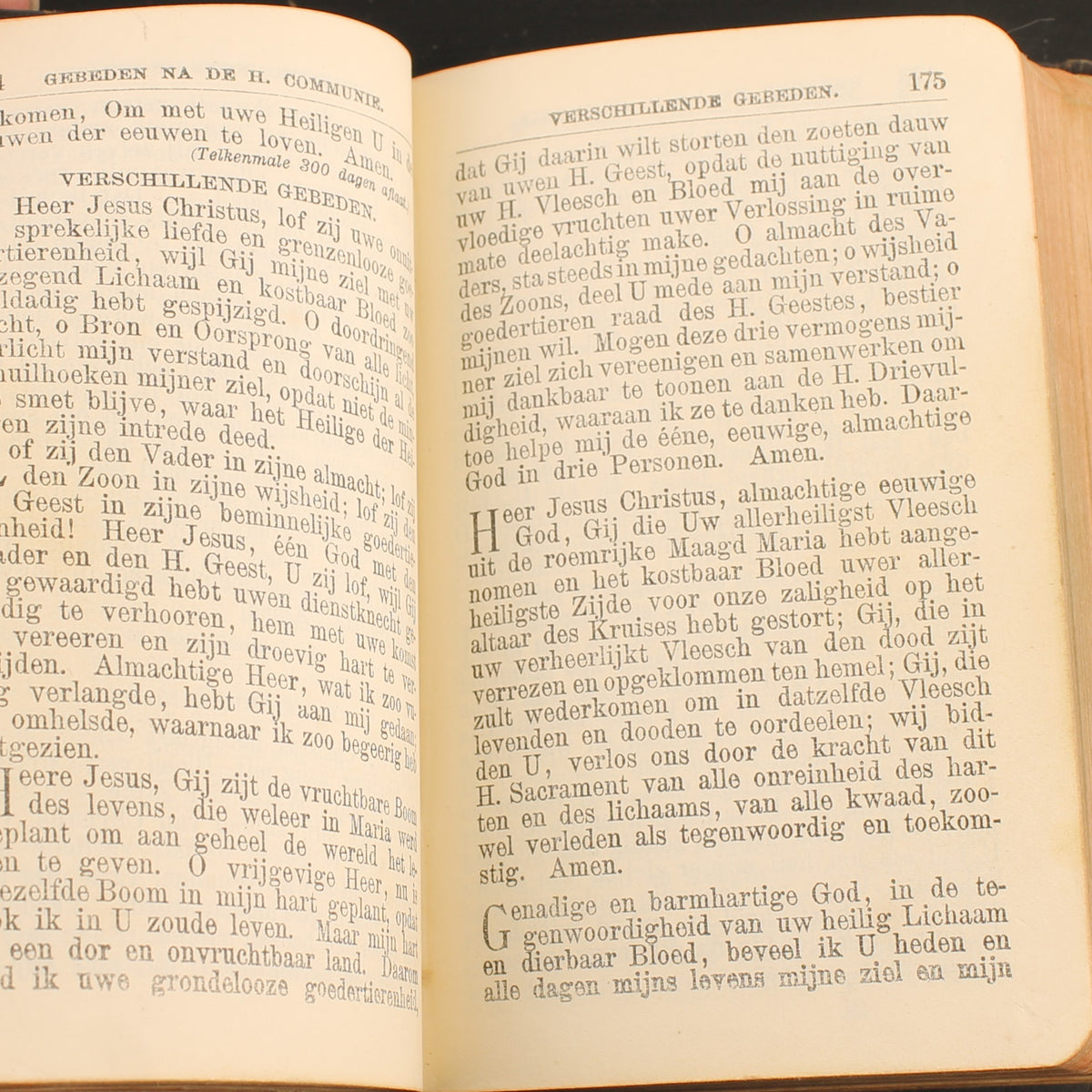 El Incensario de Oro - Fr. Eppink - Libro de oraciones antiguo en cuero 1907