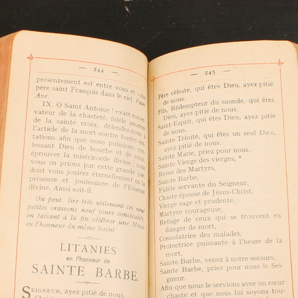 Ave Maria - Livro de Orações Antigo em Pele - Brepols Turnhout 1924