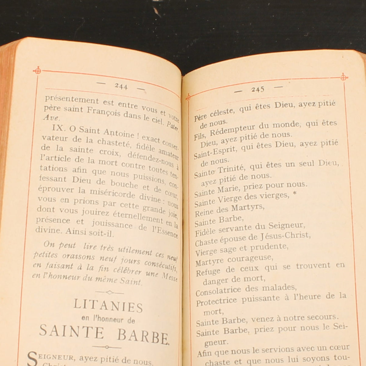 Ave Maria - Livro de Orações Antigo em Pele - Brepols Turnhout 1924