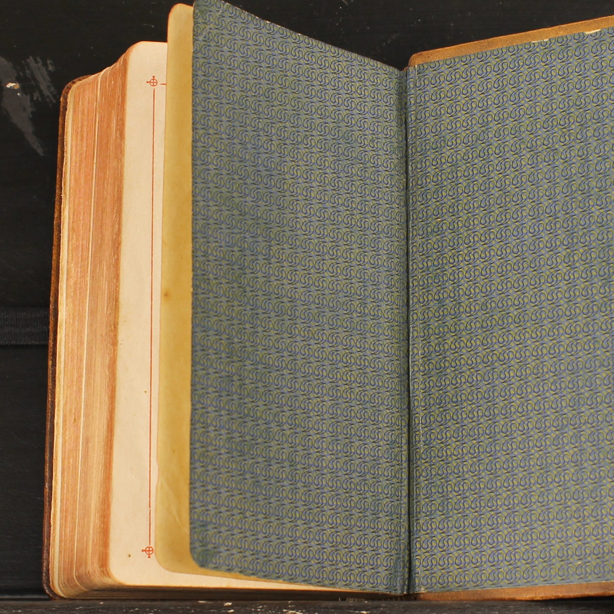 Ave Maria - Livro de Orações Antigo em Pele - Brepols Turnhout 1924