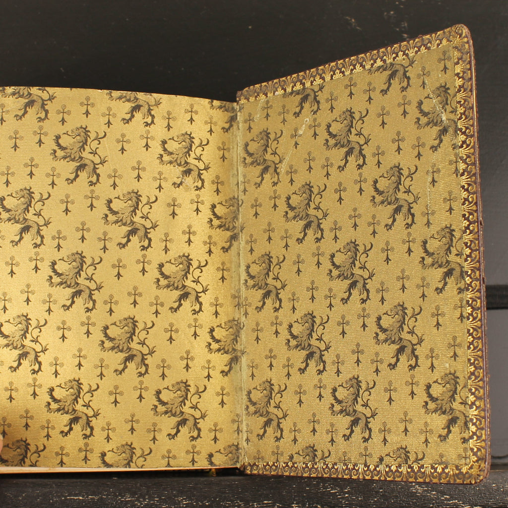 Missale von Notre-Dame | Luxuriöser Ledereinband | Antikes französisches Messbuch 1891